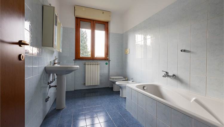 trilocale rescaldina