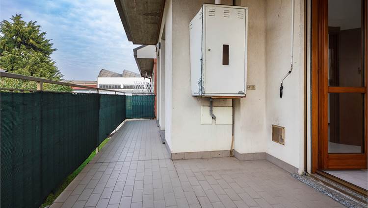 trilocale rescaldina