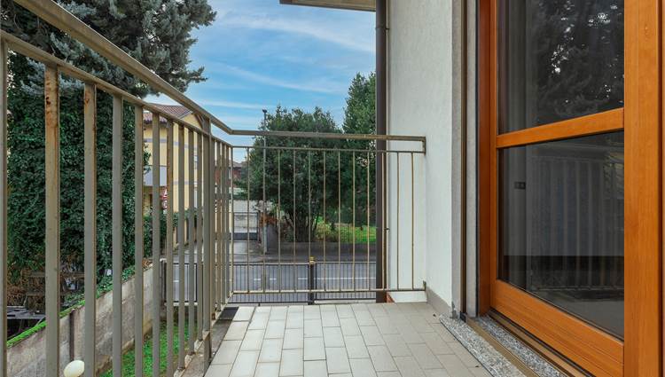 trilocale rescaldina