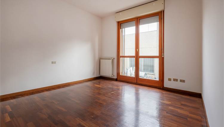 trilocale rescaldina