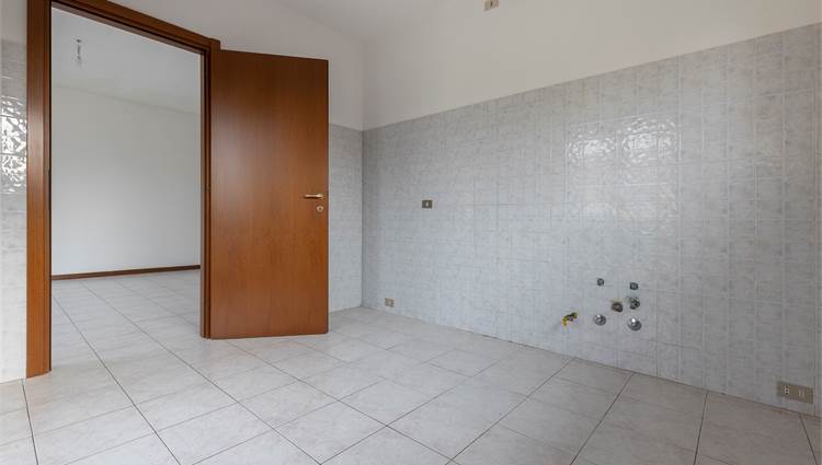 trilocale rescaldina