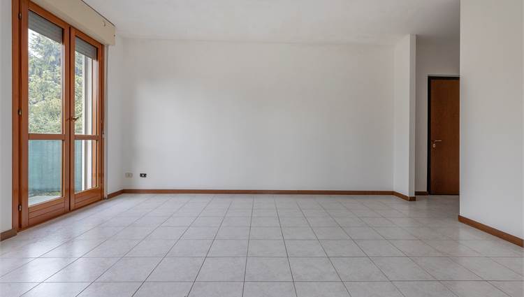 trilocale rescaldina